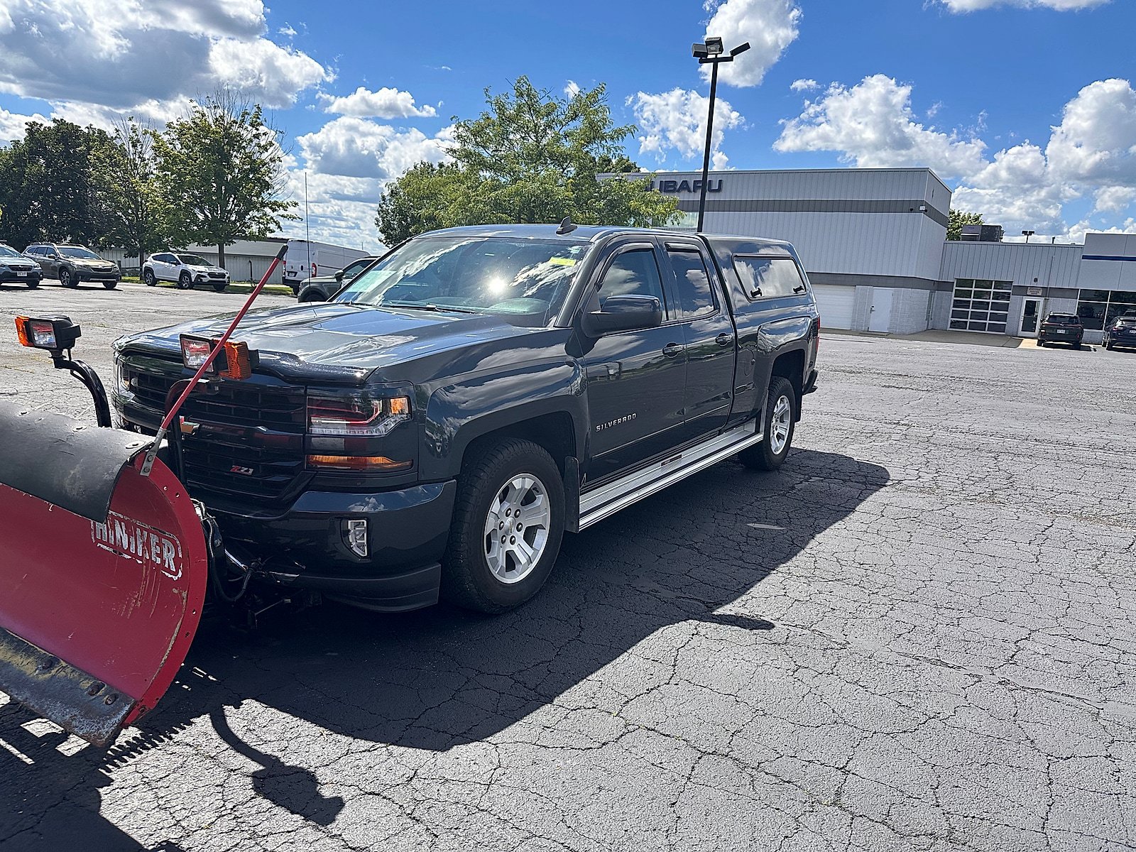 Used 2017 Chevrolet Silverado 1500 LT w/ All Star Edition AWD/4WD image 7