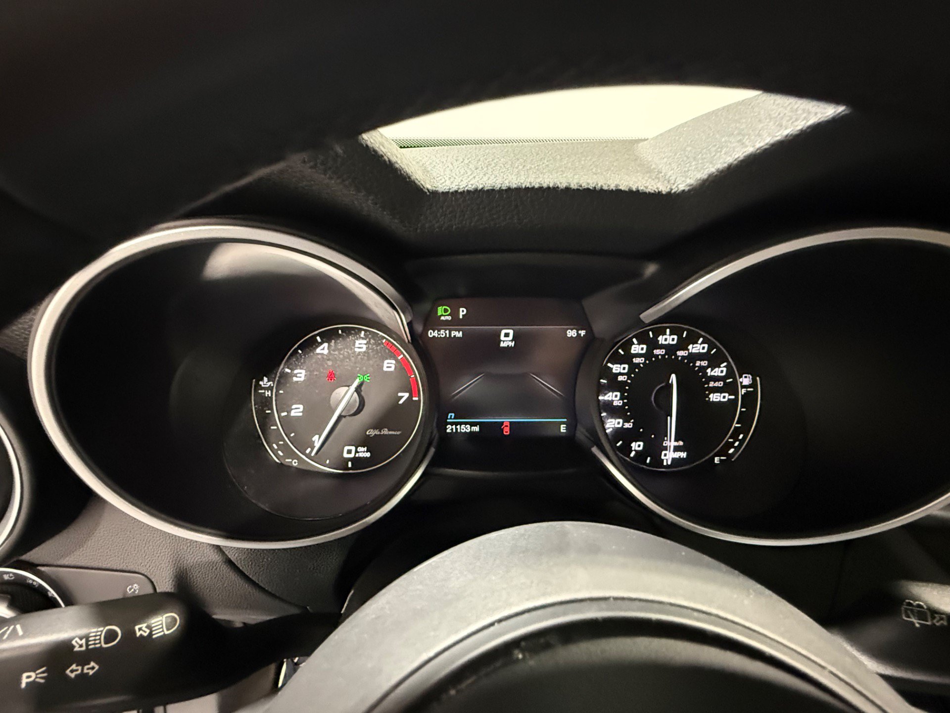Used 2023 Alfa Romeo Stelvio Ti AWD/4WD image 22