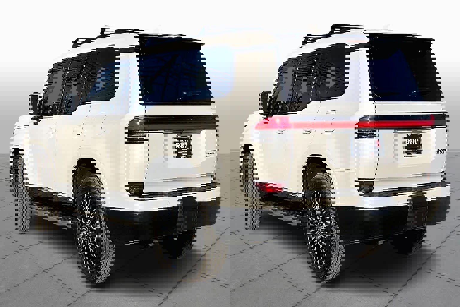 Used 2024 Lexus GX 550 w/ Accessory Package (2T) image 11