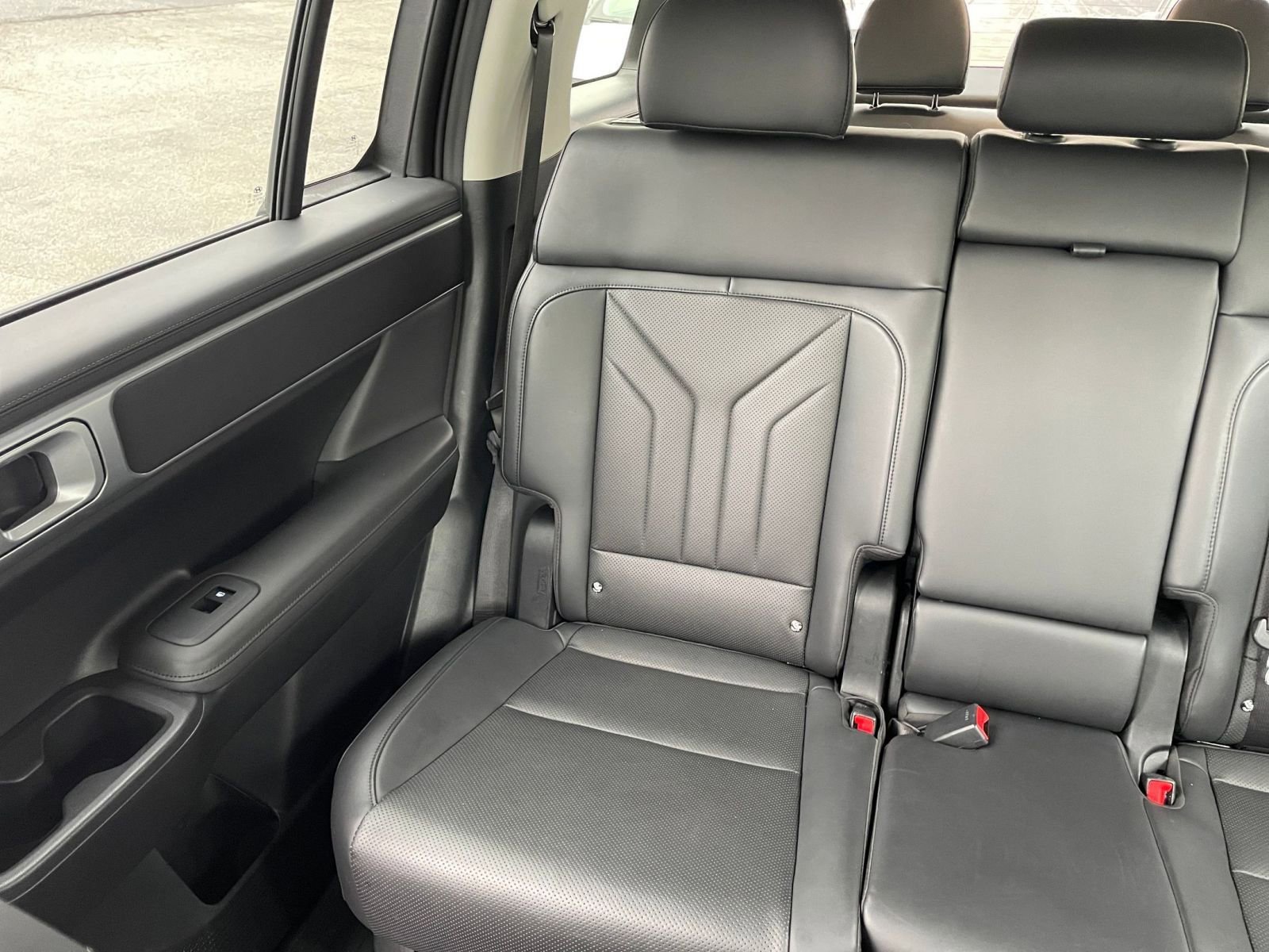 Used 2025 Hyundai Santa Fe SEL image 39