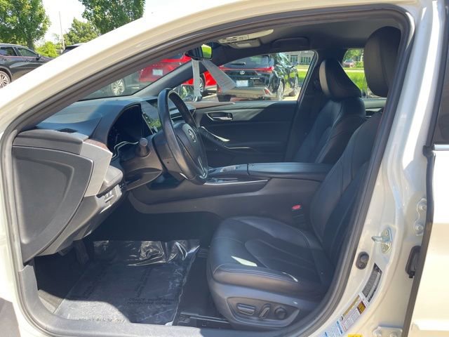 Used 2021 Toyota Avalon XLE AWD/4WD image 8