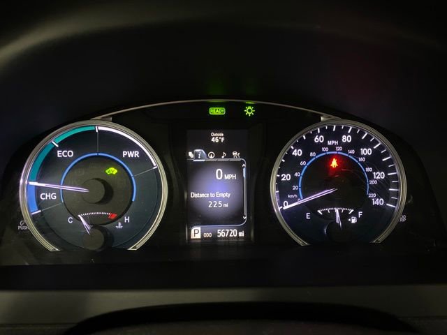 Used 2015 Toyota Camry XLE w/ Moonroof Package image 16