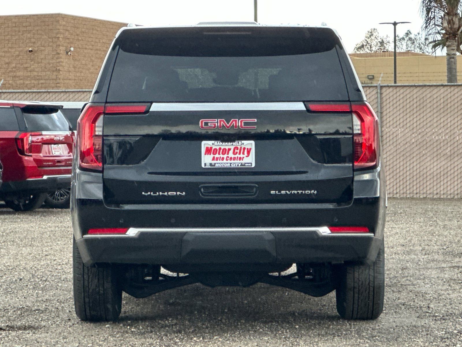 New 2026 GMC Yukon XL Elevation w/ Elevation Premium Package AWD/4WD image 5