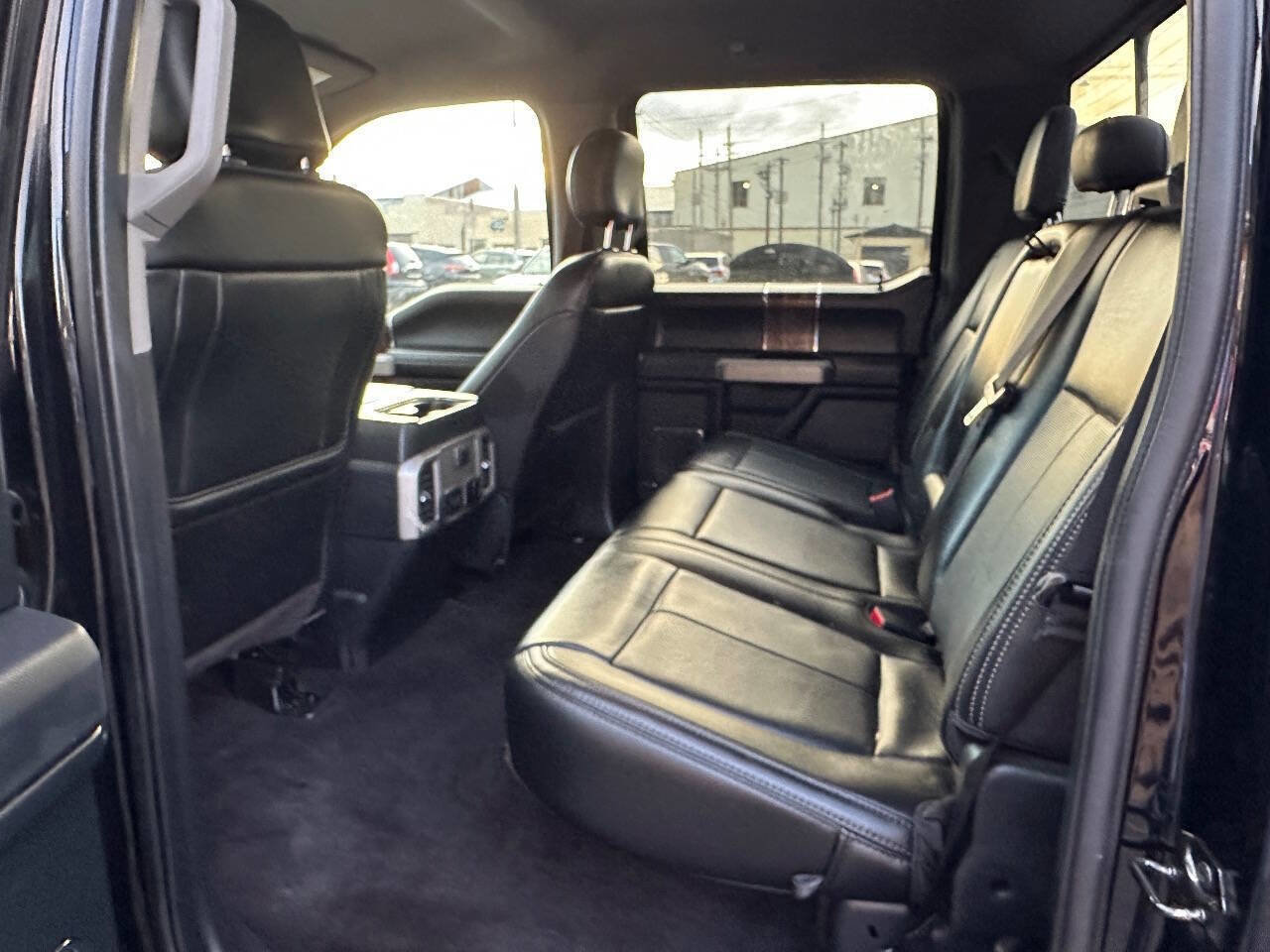 Used 2020 Ford F150 Lariat image 10