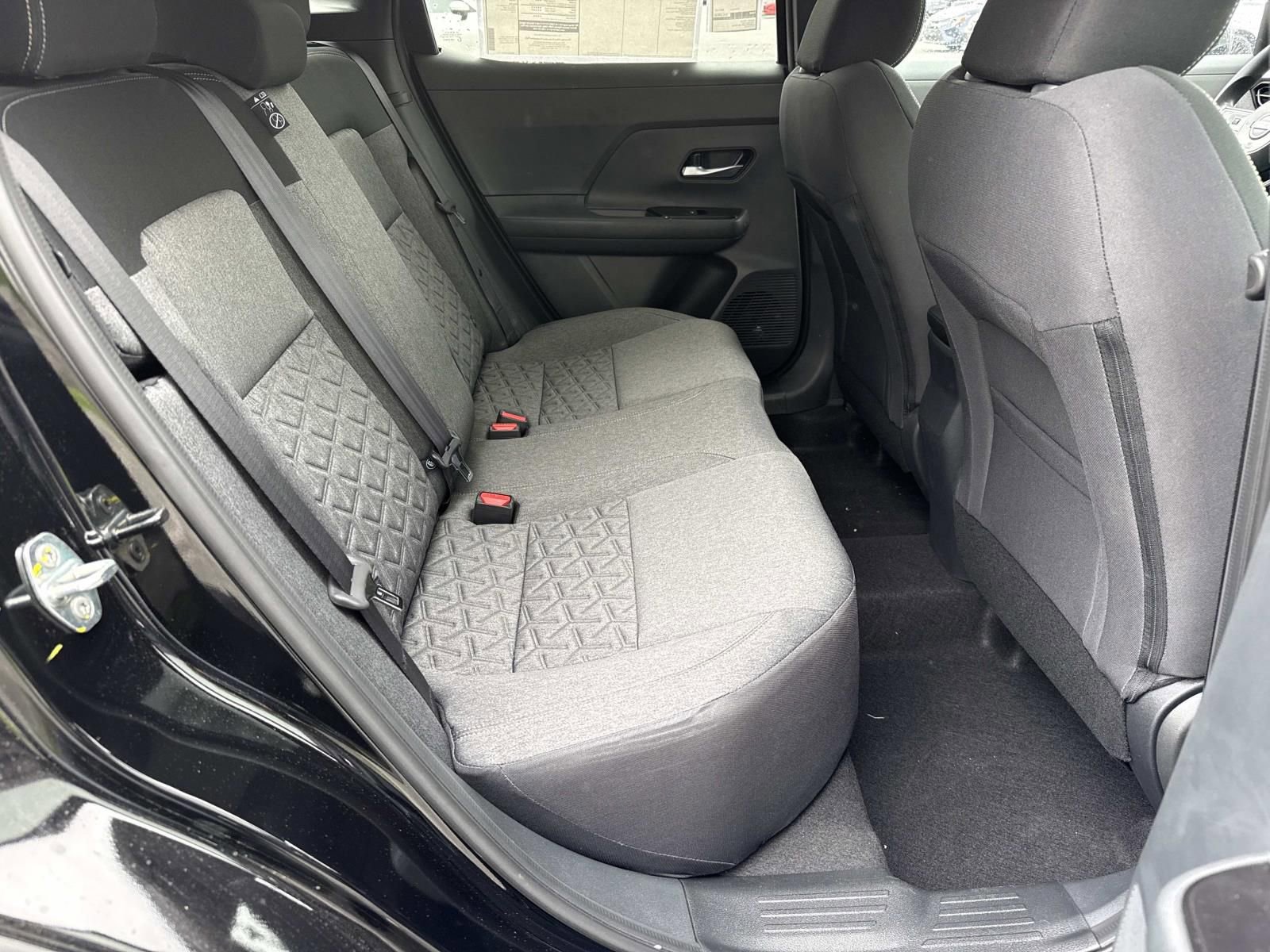 New 2026 Nissan Kicks SV w/ Cold Weather Package AWD/4WD image 26