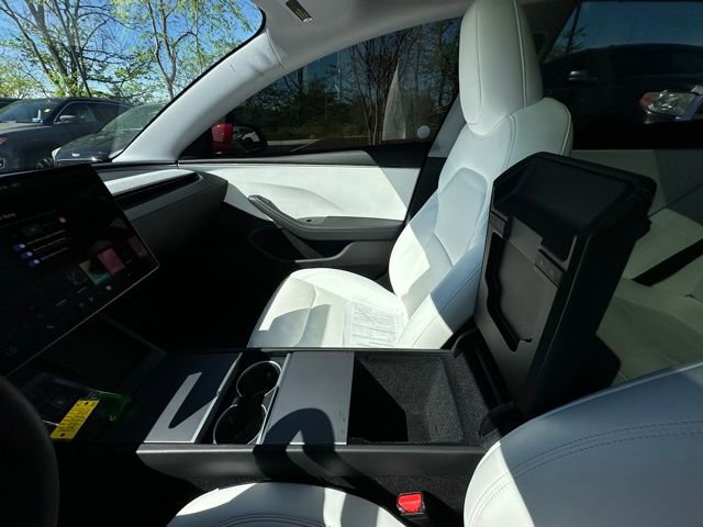 Used 2025 Tesla Model 3 Long Range image 25