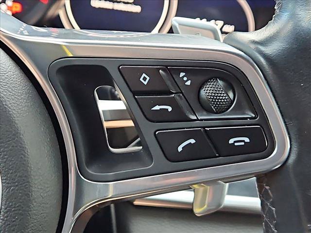 Used 2018 Porsche Panamera image 26