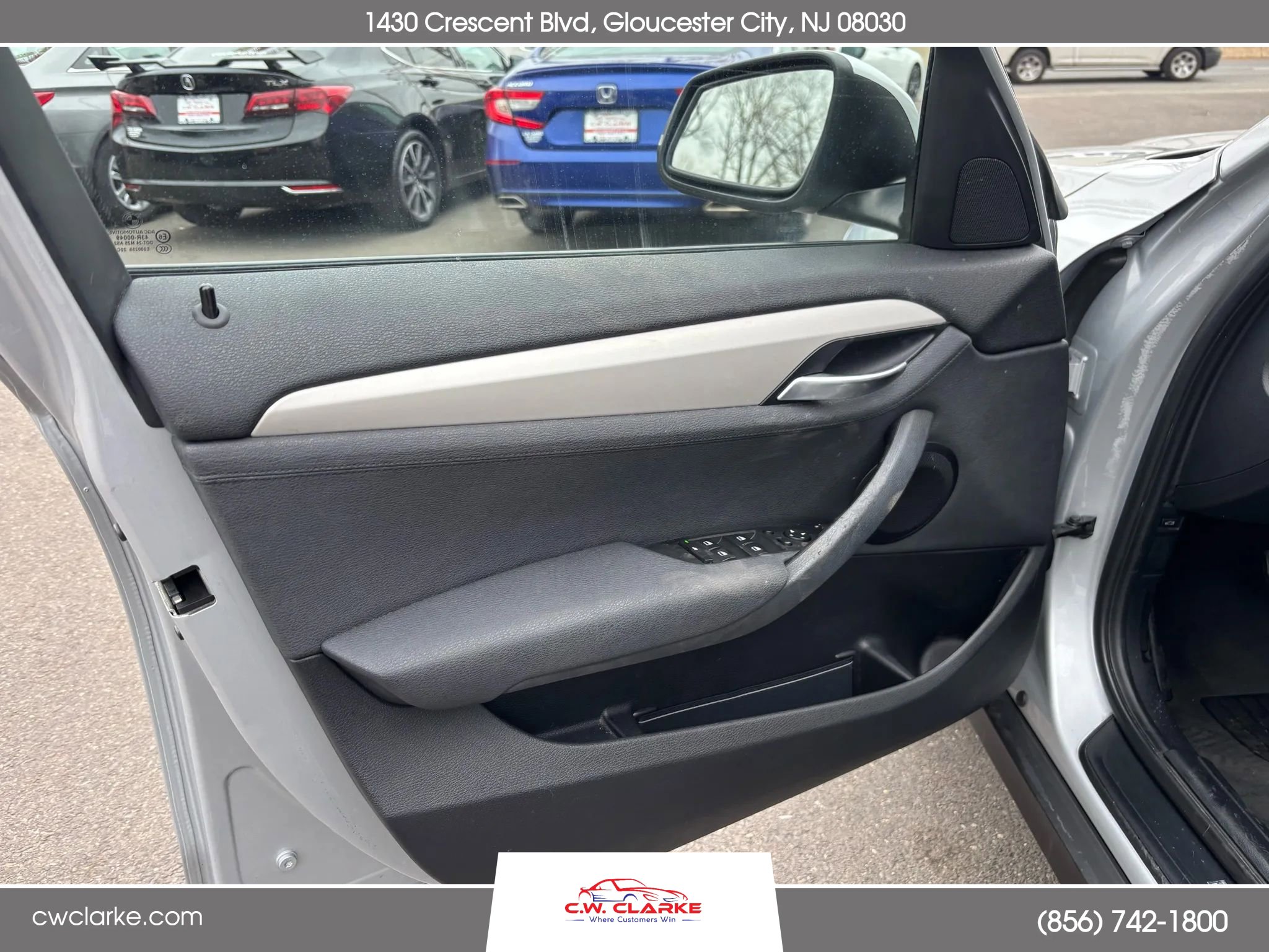 Used 2014 BMW X1 xDrive28i w/ Premium Package image 11