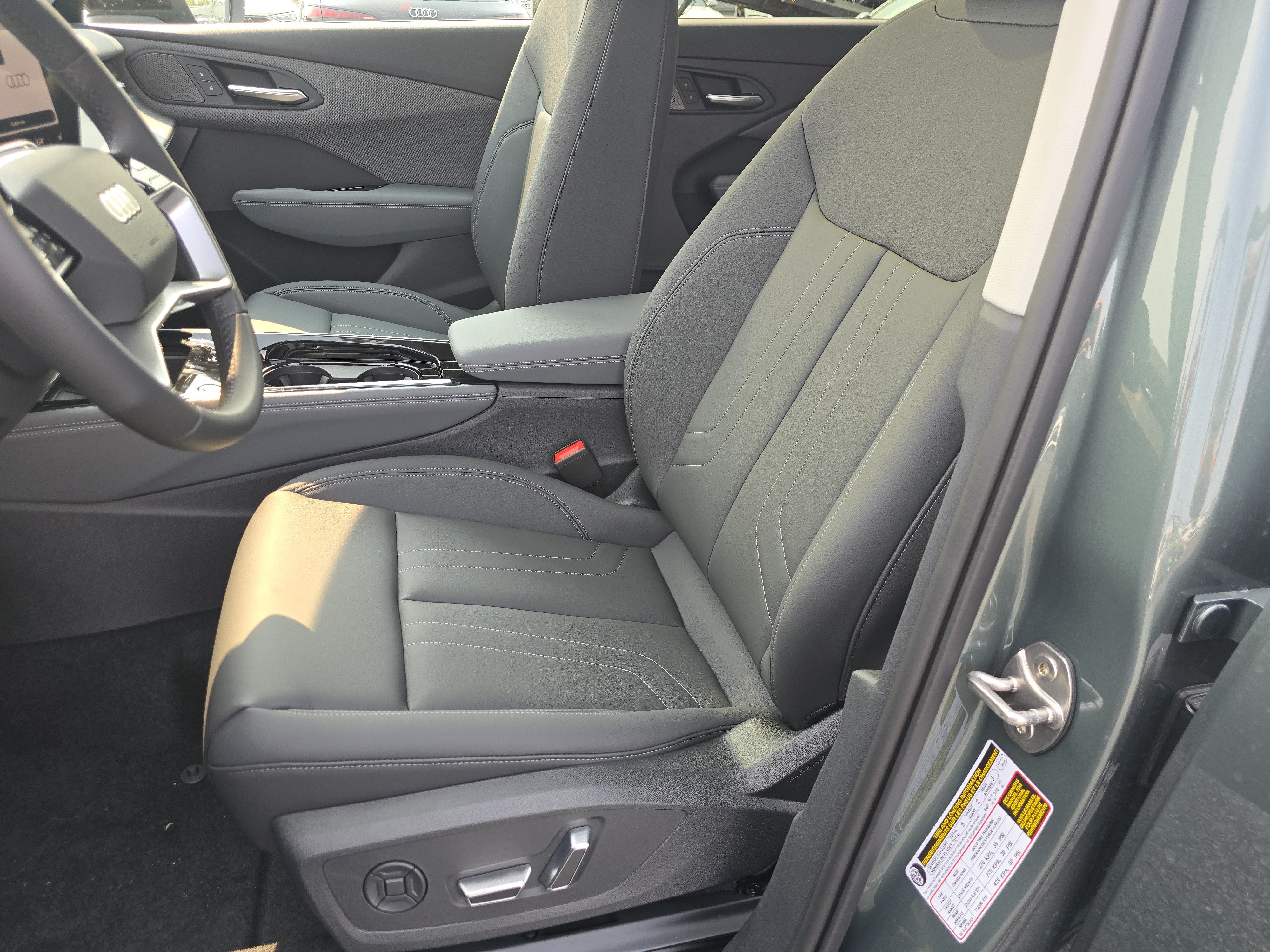 New 2026 Audi Q3 quattro 2.0T AWD/4WD image 20