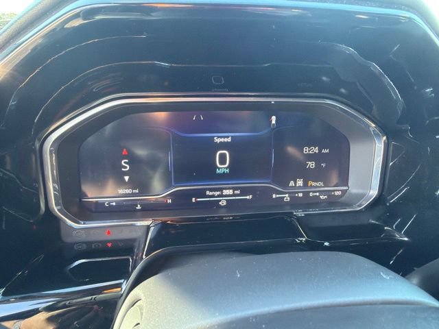 Used 2024 Chevrolet Silverado 1500 LT AWD/4WD image 14