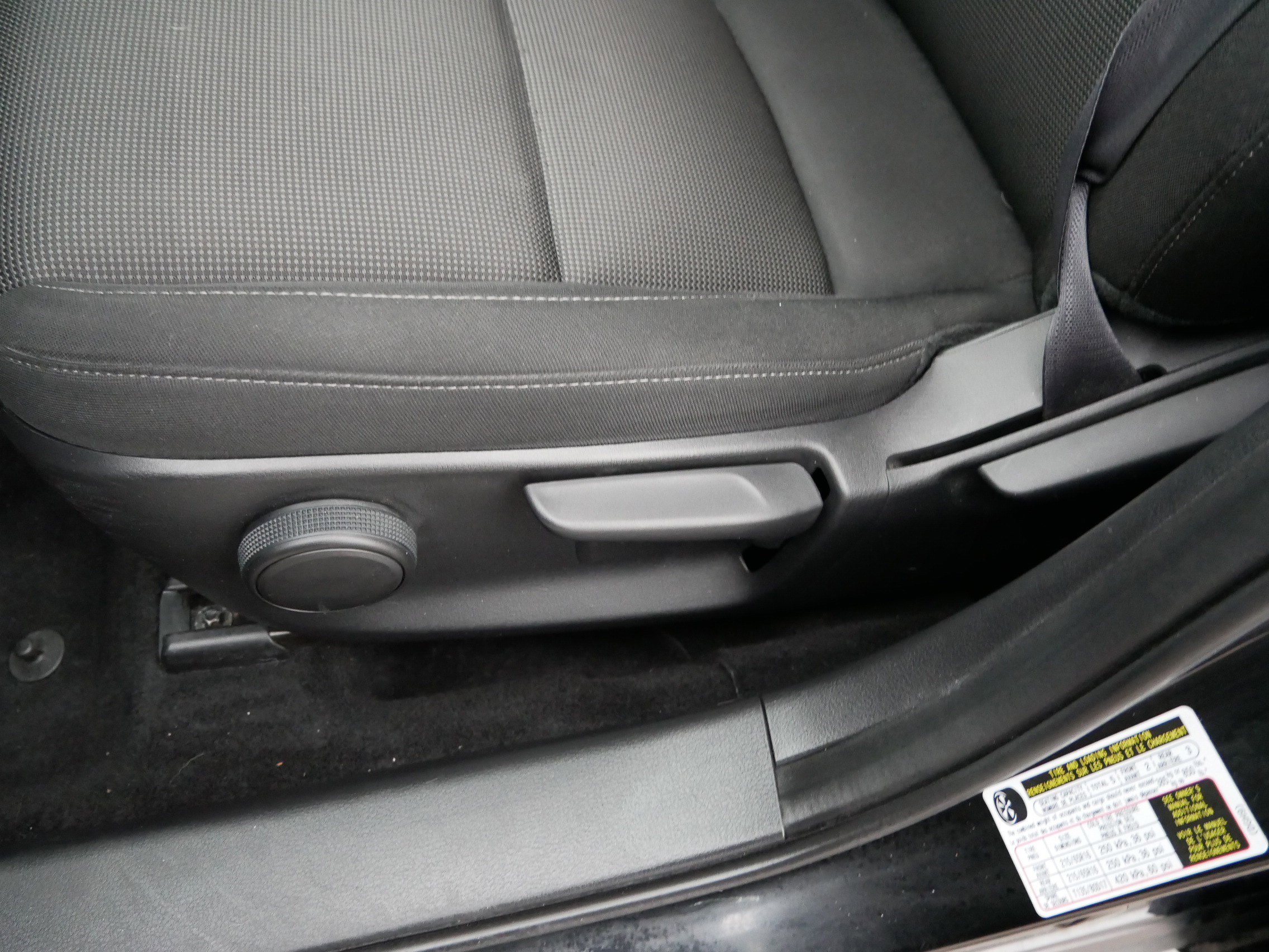 Used 2021 MAZDA CX-30 FWD 2.5 S image 19