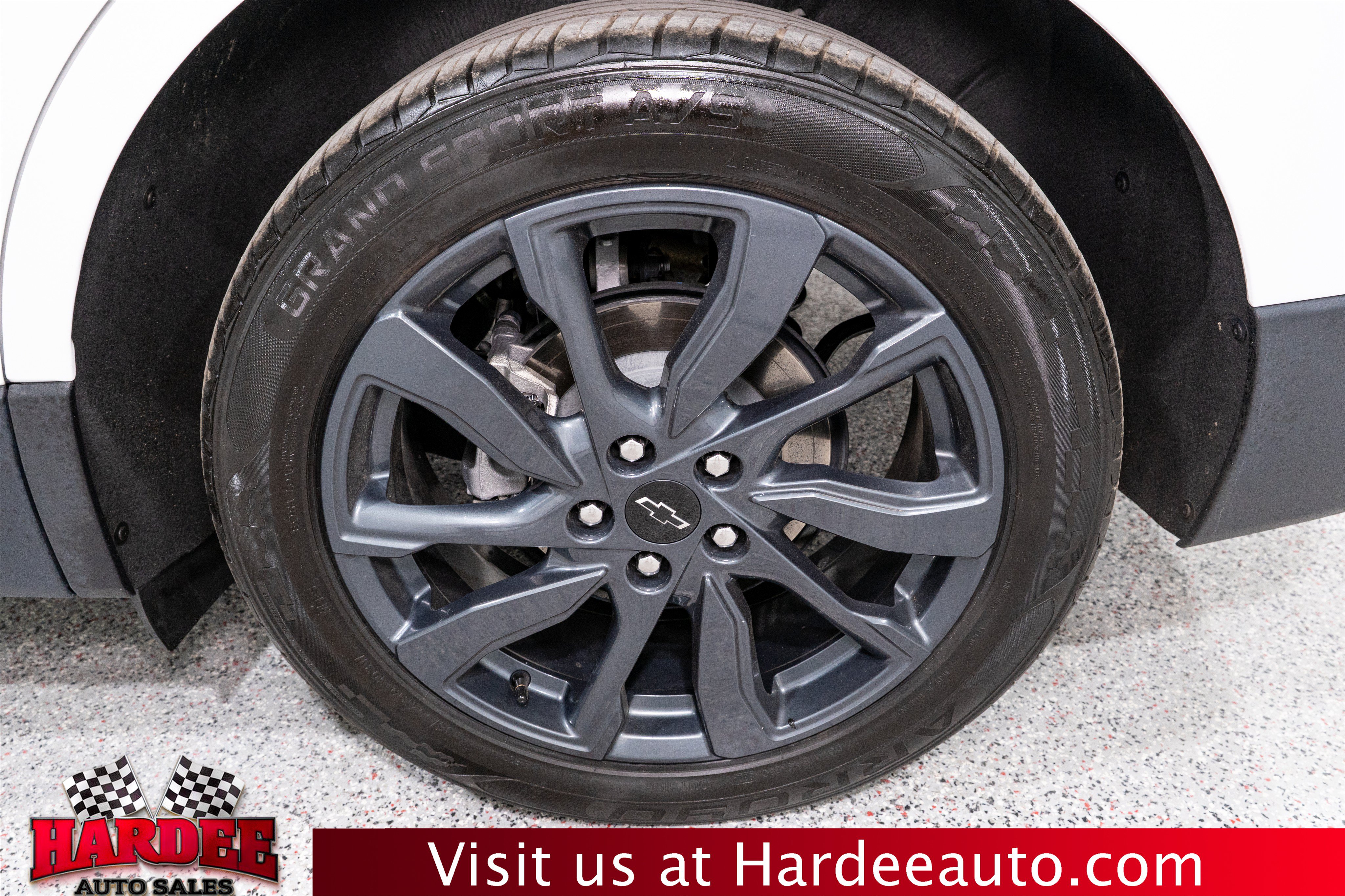 Used 2024 Chevrolet Equinox RS w/ RS Leather Package FWD image 10