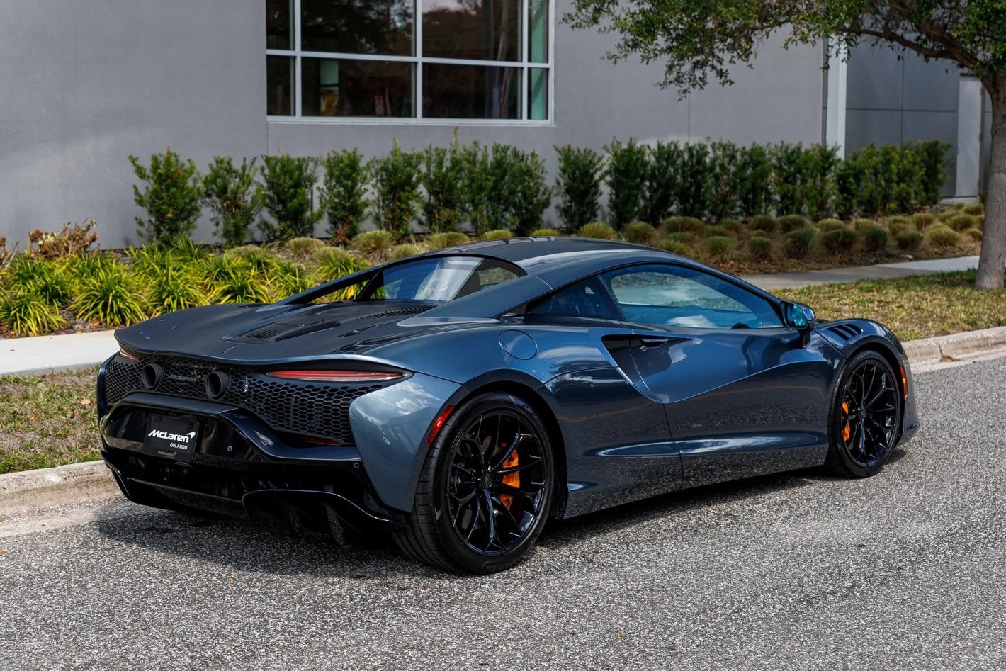 New 2026 McLaren Artura RWD image 7