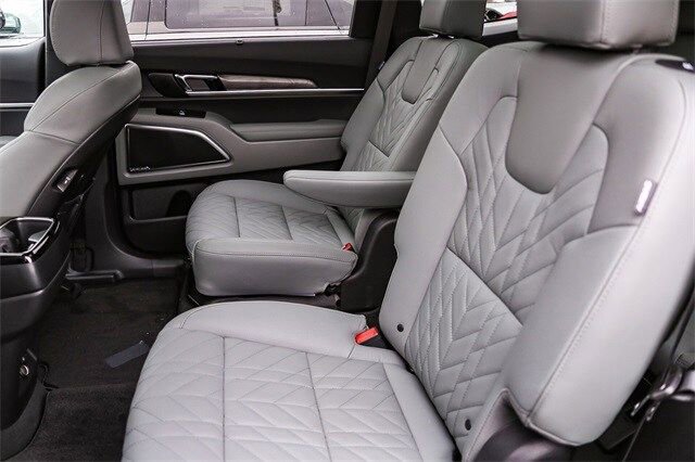 Used 2024 Kia Telluride SX X-Pro image 16
