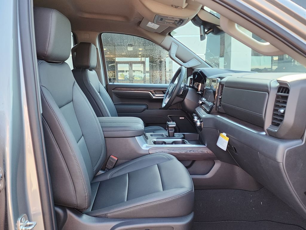 New 2026 GMC Sierra 1500 SLT image 38