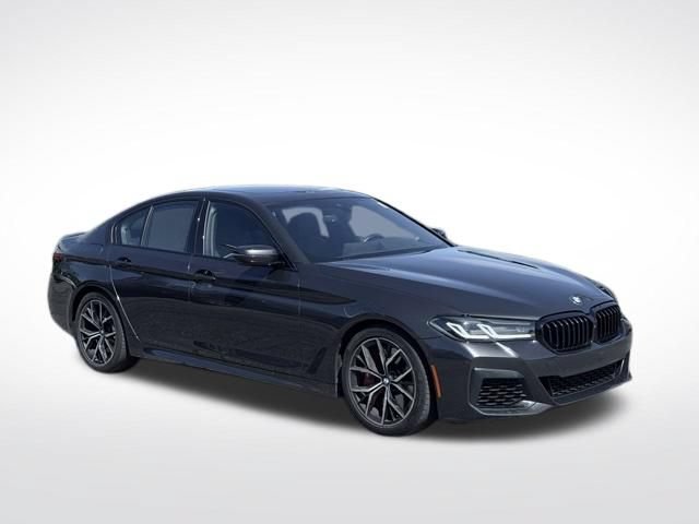 Used 2023 BMW M550i xDrive w/ Executive Package AWD/4WD image 4