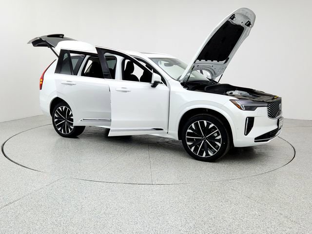 New 2025 Volvo XC90 T8 Plus w/ Protection Package Premier image 10