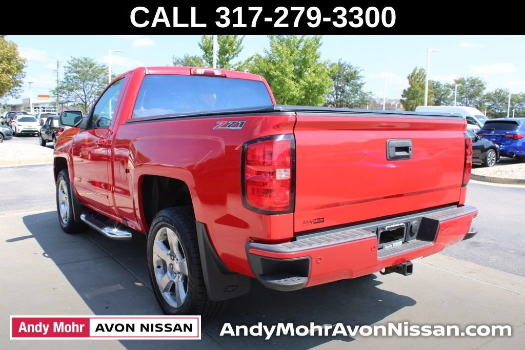 Used 2018 Chevrolet Silverado 1500 LT w/ LT Convenience Package AWD/4WD image 5