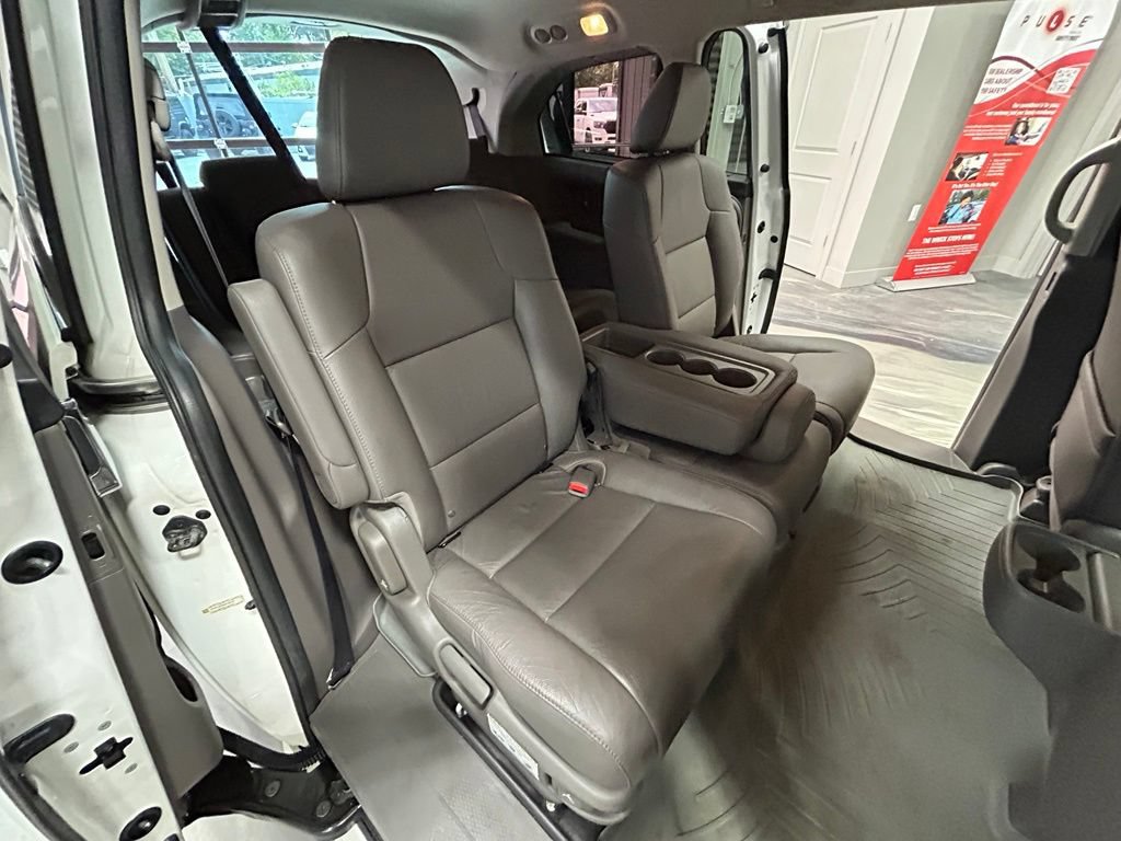 Used 2016 Honda Odyssey Touring image 5