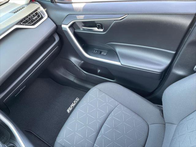 Certified 2022 Toyota RAV4 XLE image 16