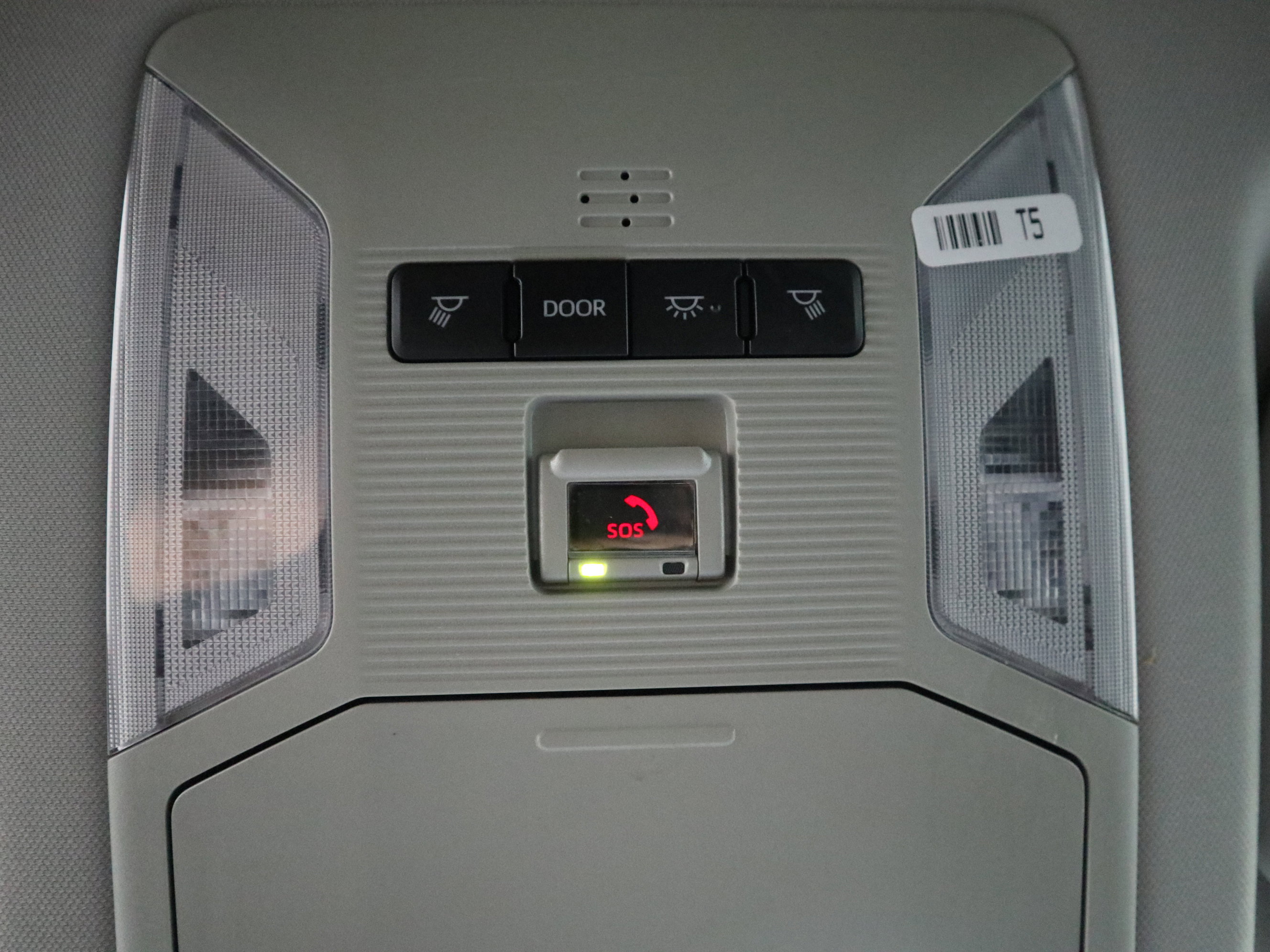 Used 2024 Toyota RAV4 LE AWD/4WD image 32