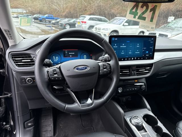 Used 2025 Ford Escape Platinum image 51