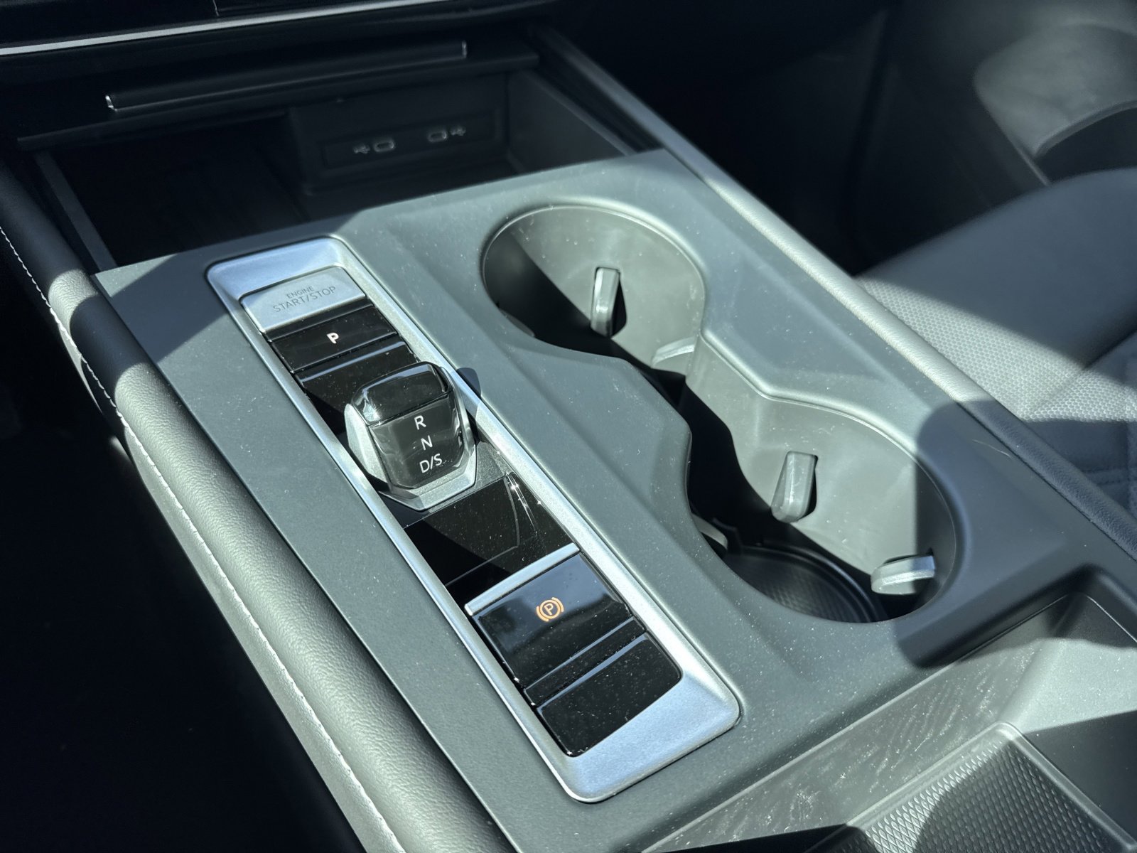 New 2026 Volkswagen Atlas SE image 24