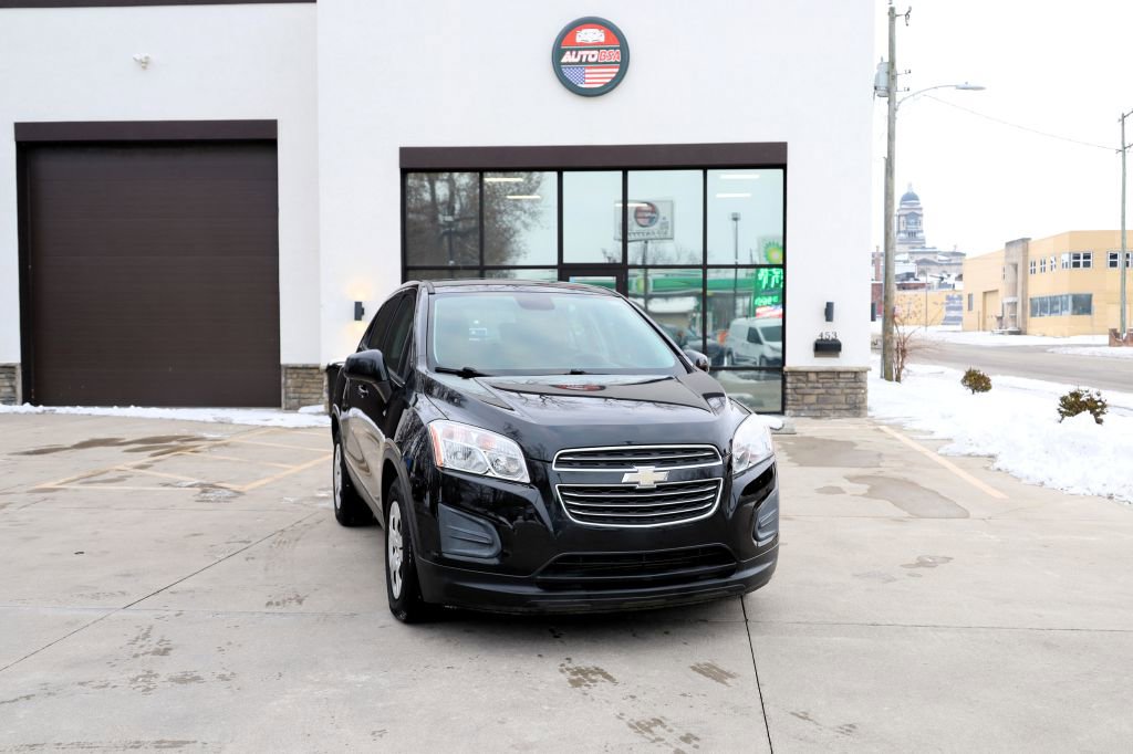 Used 2016 Chevrolet Trax LS image 1