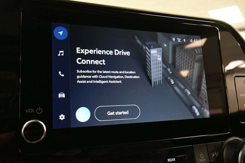 New 2023 Toyota Highlander XLE image 14