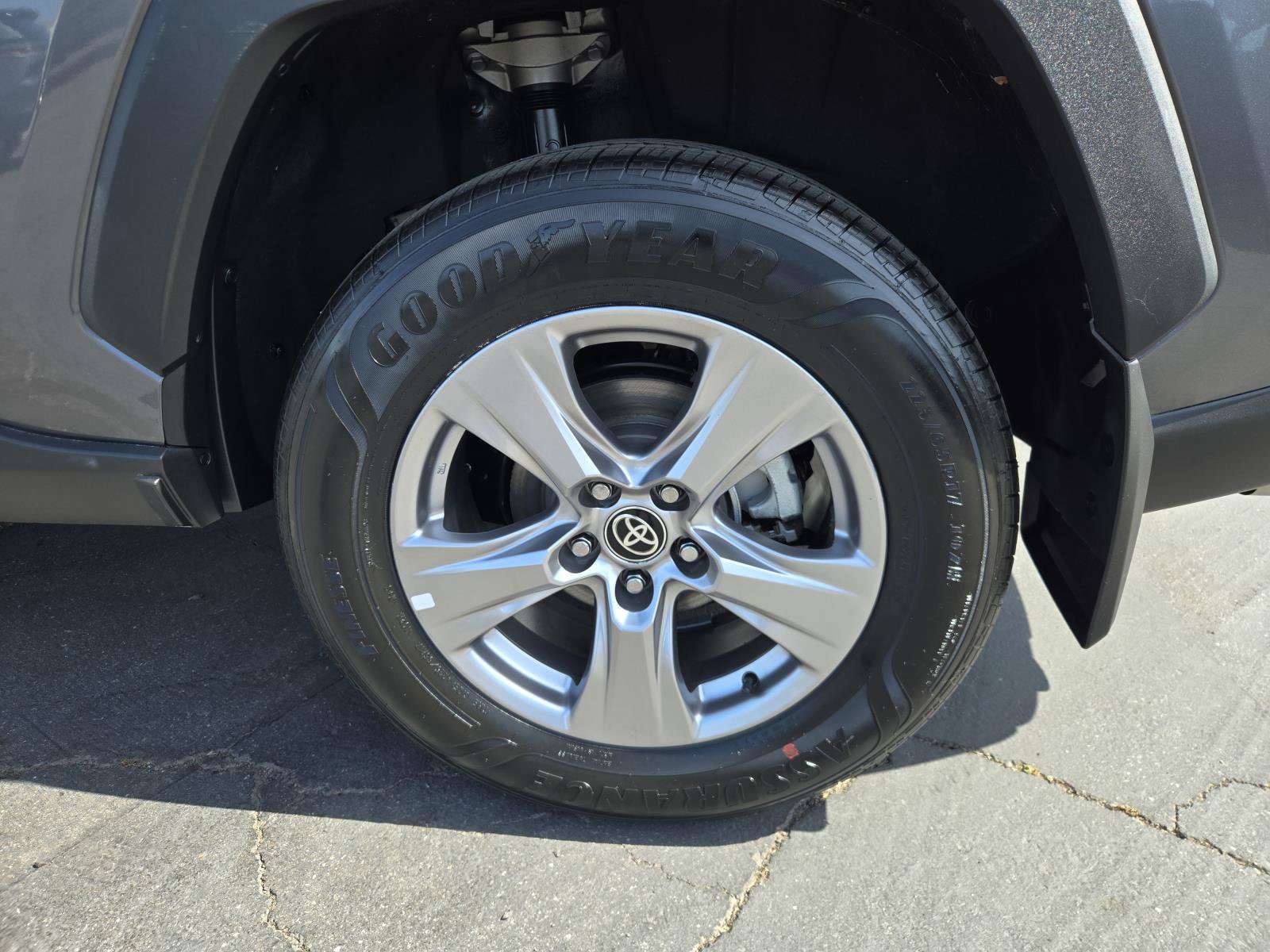 Used 2023 Toyota RAV4 XLE w/ Convenience Package FWD image 35