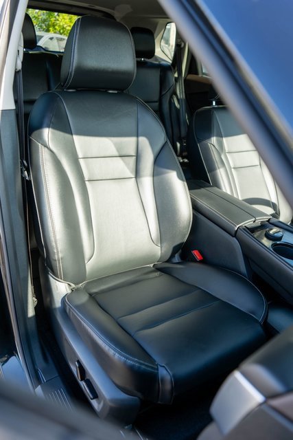 Used 2023 Nissan Rogue SL w/ SL Premium Package image 11