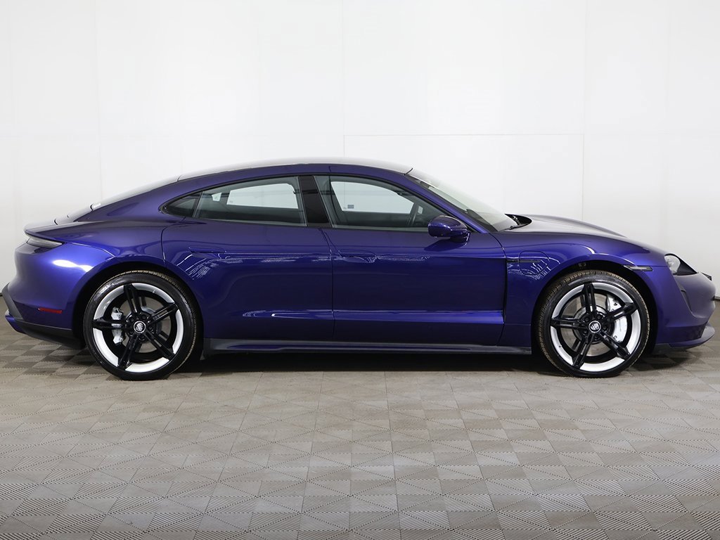 Used 2021 Porsche Taycan Turbo image 21
