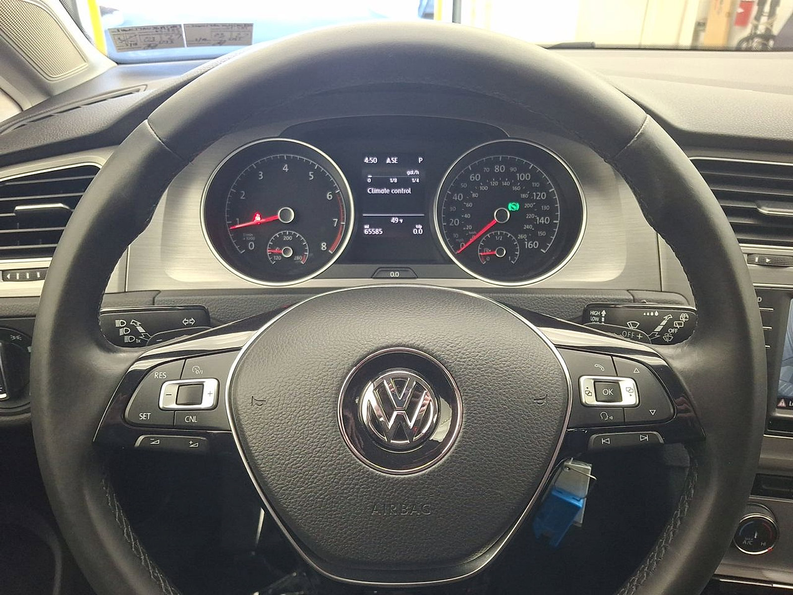 Used 2016 Volkswagen Golf S image 16