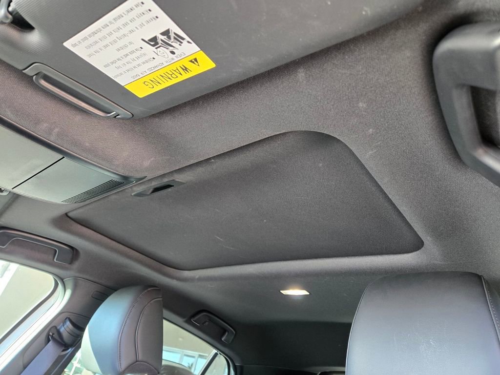 Used 2021 MAZDA MAZDA3 s image 7