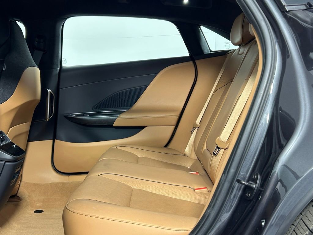 Used 2023 Lucid Air Touring image 15