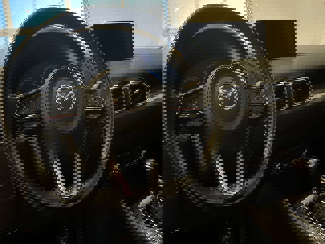 Used 2021 MAZDA CX-5 Carbon Edition image 14