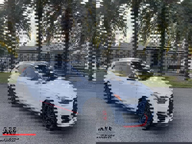 Used 2019 Hyundai Veloster N N image 3