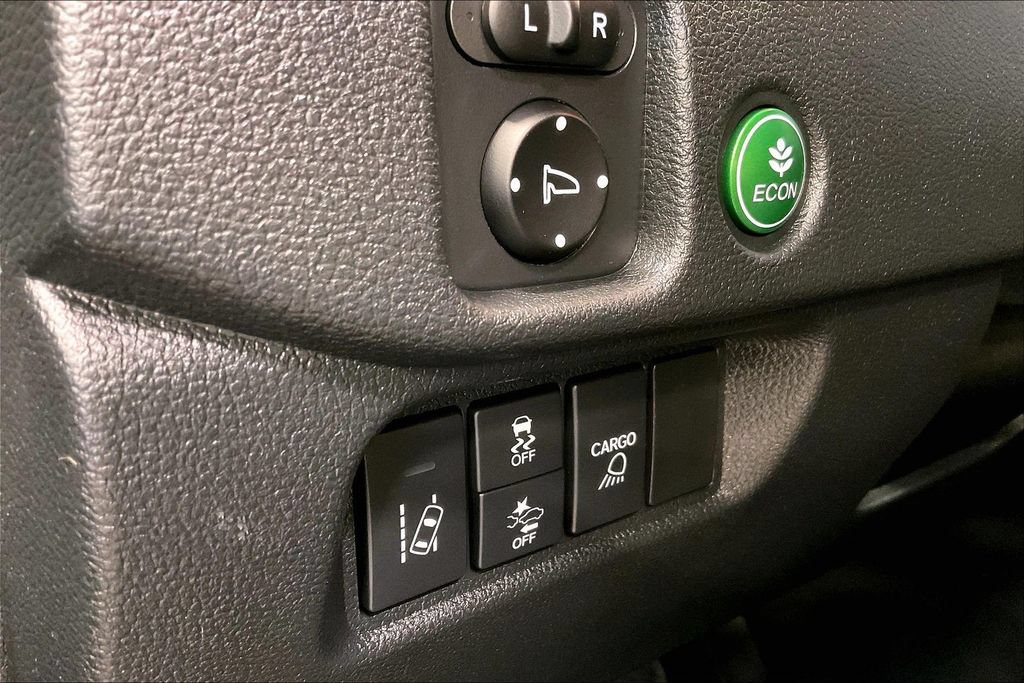 Used 2021 Honda Ridgeline Sport image 17