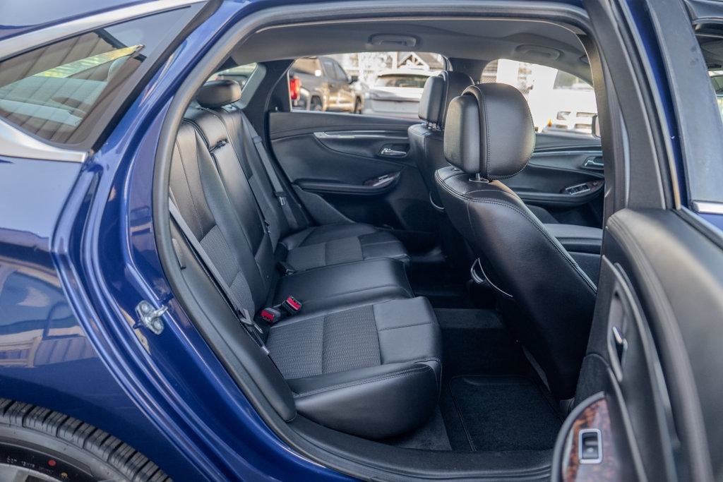 Used 2014 Chevrolet Impala LT w/ Convenience Package FWD image 22