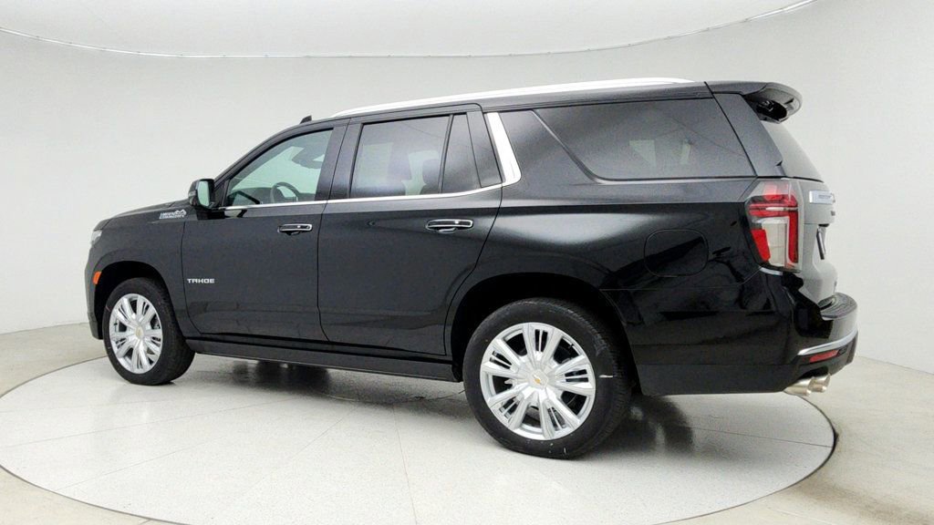 Used 2024 Chevrolet Tahoe High Country w/ Advanced Technology Package image 7