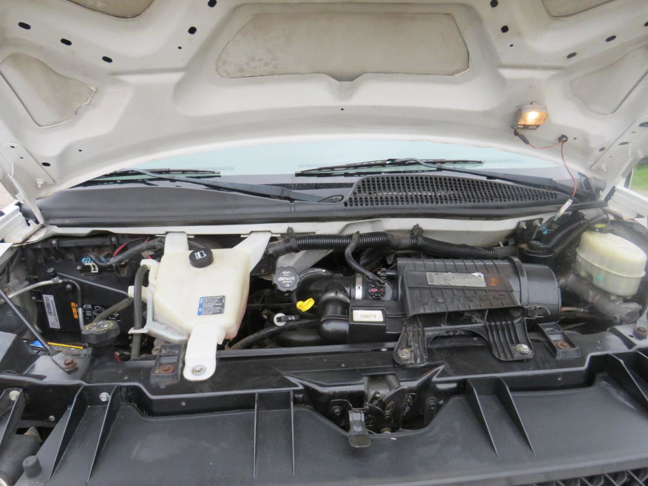Used 2014 Chevrolet Express 2500 LT w/ LT Preferred Equipment Group RWD image 31