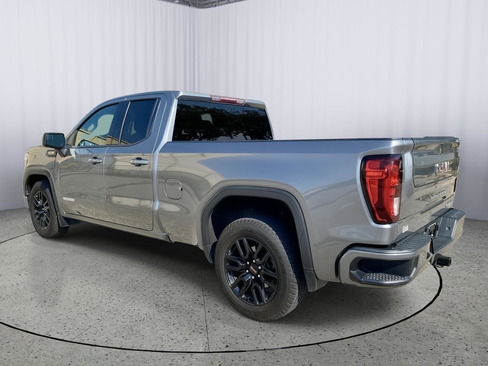Used 2021 GMC Sierra 1500 Elevation image 10