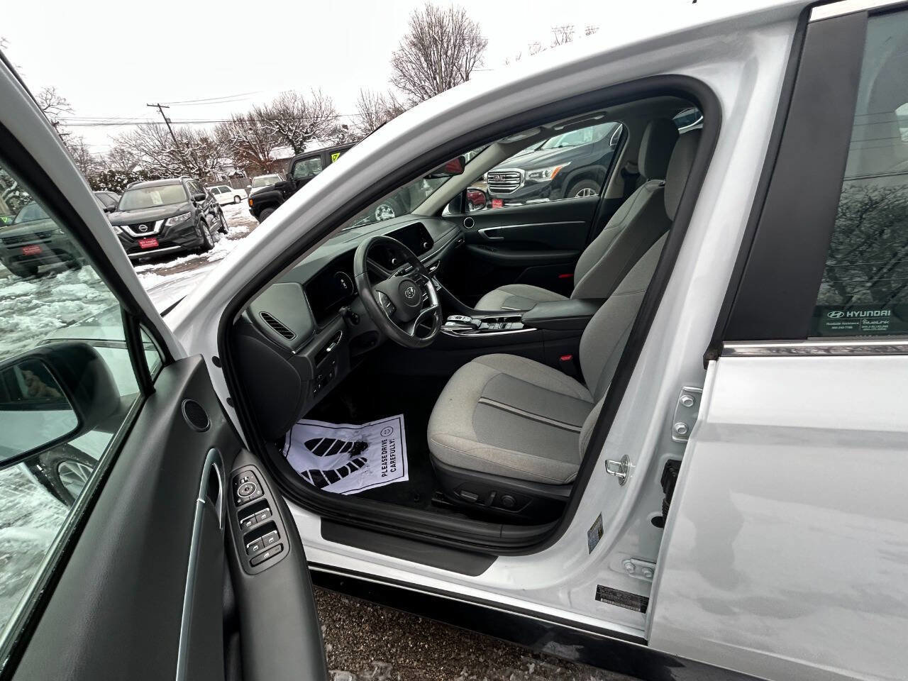 Used 2021 Hyundai Sonata SEL w/ Convenience Package image 6