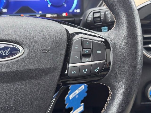 Used 2022 Ford Escape Titanium w/ Titanium Elite Package image 11
