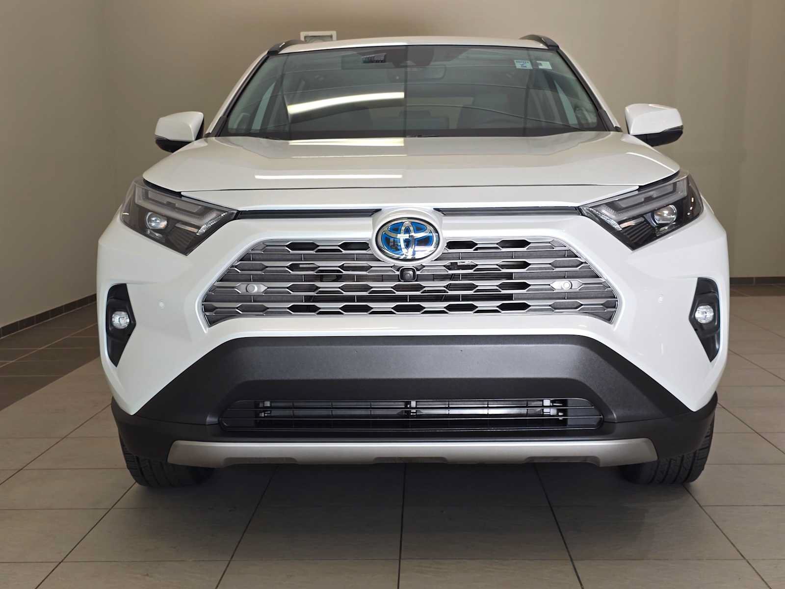 Certified 2023 Toyota RAV4 Limited AWD/4WD image 6