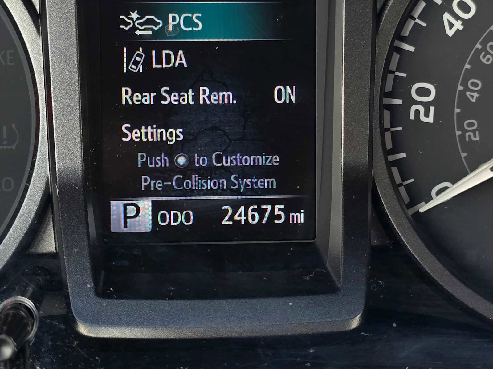 Certified 2023 Toyota Tacoma TRD Off-Road w/ TRD Premium Off Road Package image 34