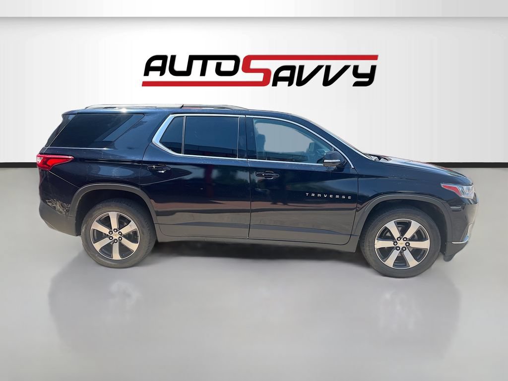 Used 2020 Chevrolet Traverse LT w/ LT Premium Package AWD/4WD image 8