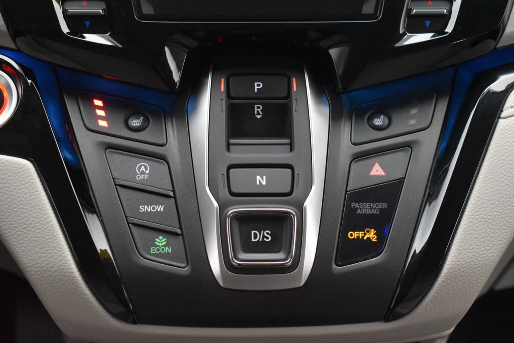 Used 2025 Honda Odyssey Touring image 32