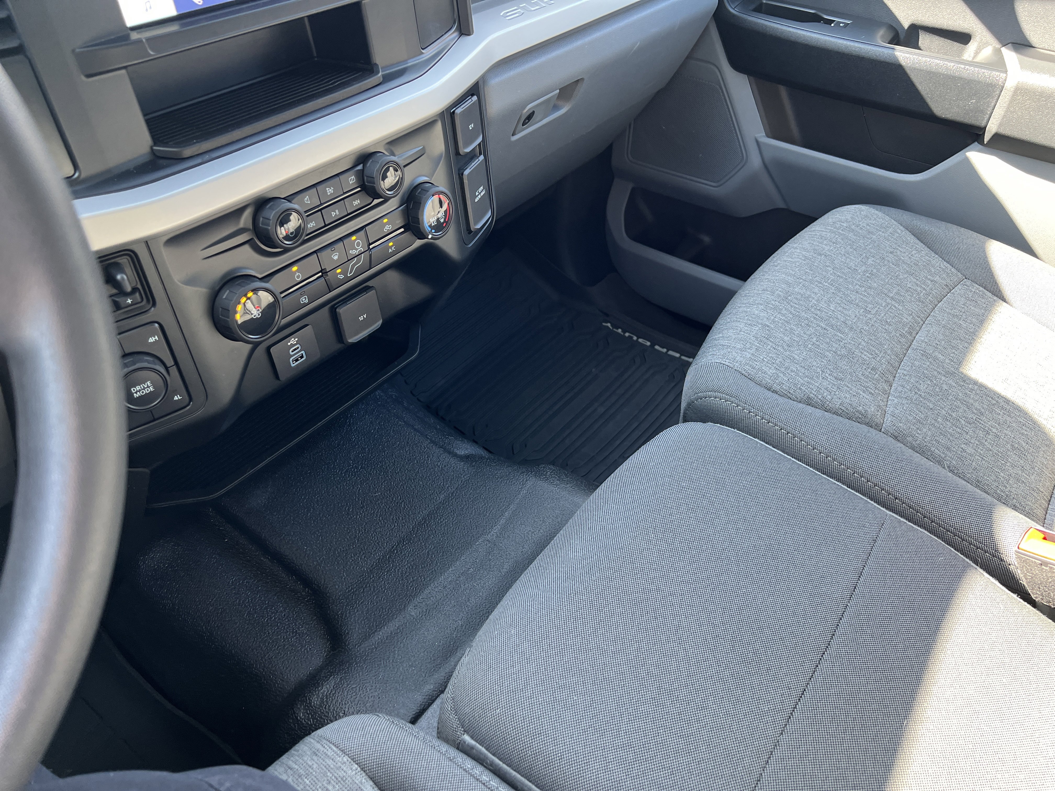 Used 2024 Ford F350 XL image 18