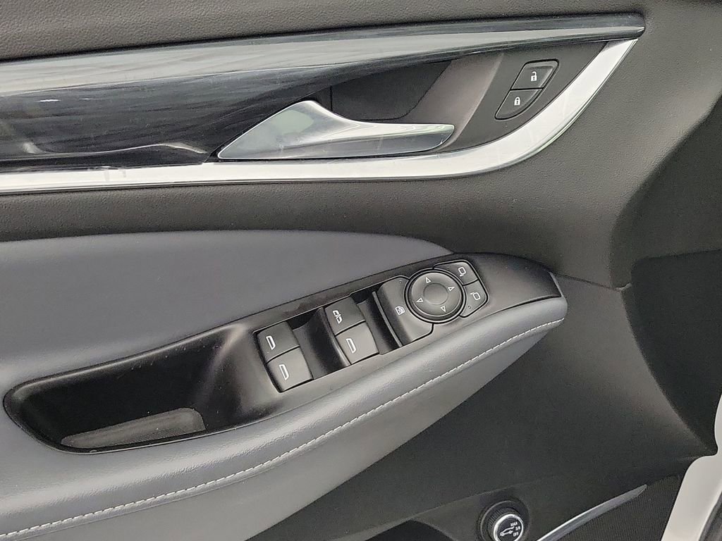 Used 2020 Buick Enclave Essence FWD image 20